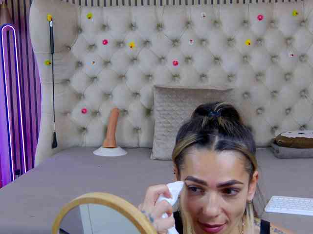 TastyShow webcam