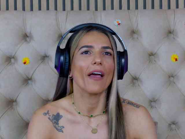 TastyShow webcam