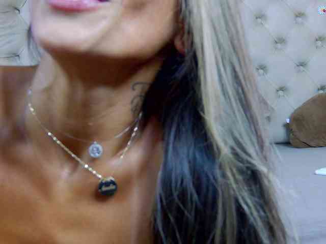 TastyShow webcam