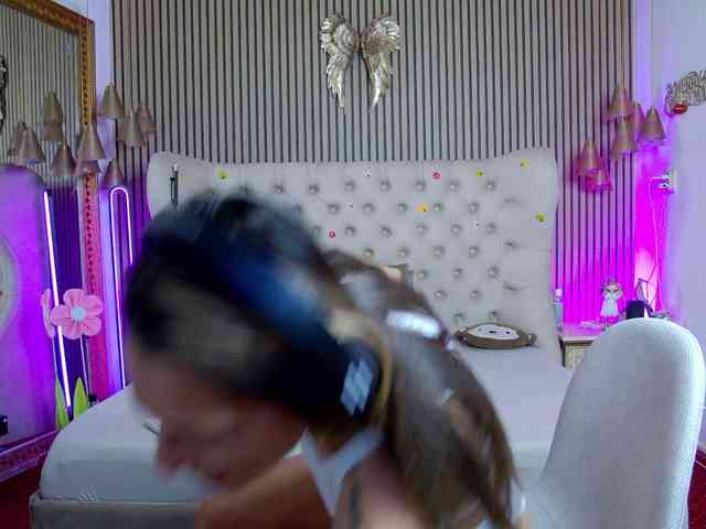 TastyShow webcam