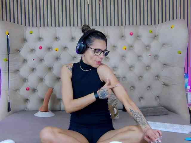 TastyShow webcam