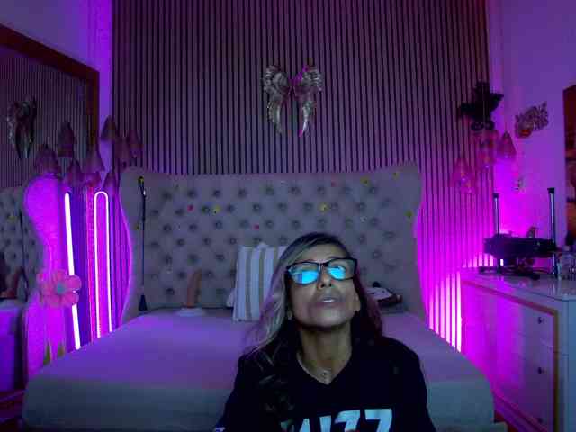 TastyShow webcam