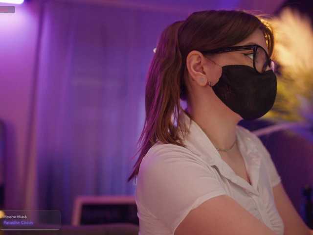 arimass live sex show