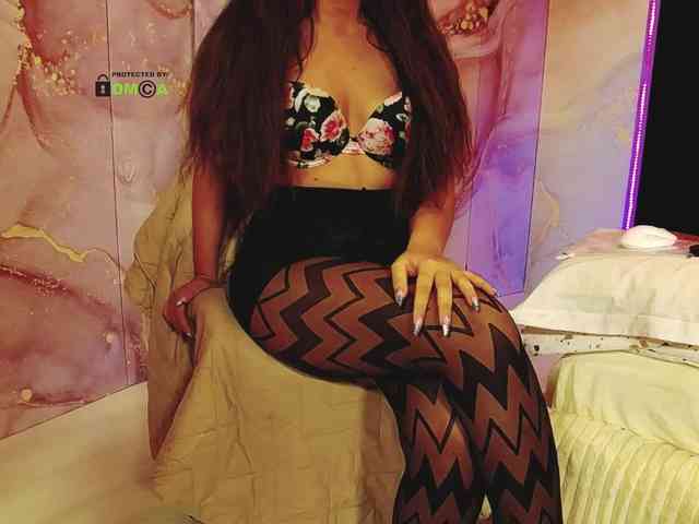 MissVeloriaaasss webcam