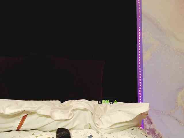 MissVeloriaaasss webcam