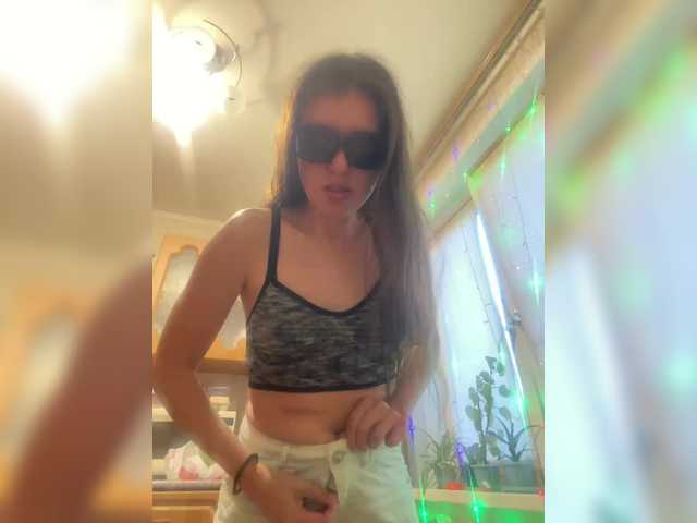 MayLily