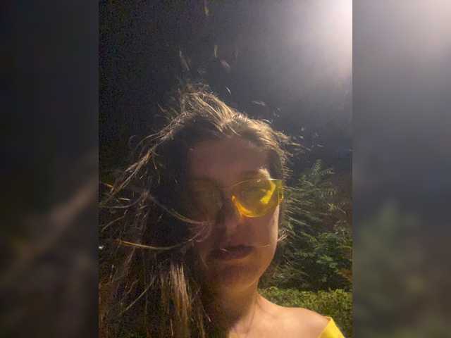 MayLily live webcam show