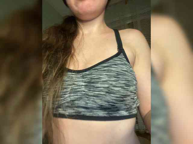 MayLily webcam
