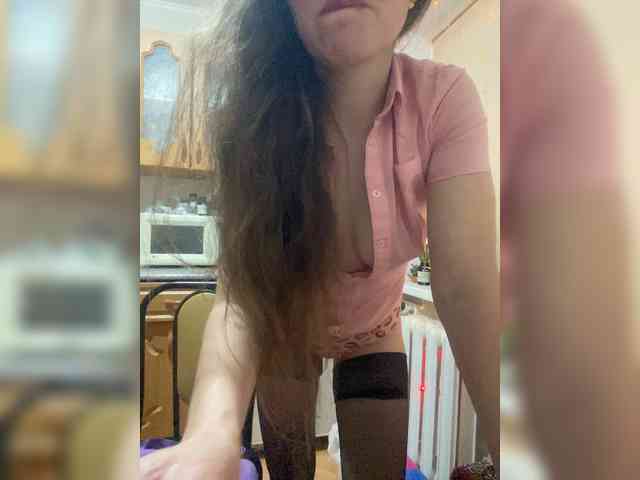 MayLily webcam