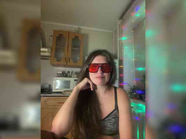 MayLily webcam