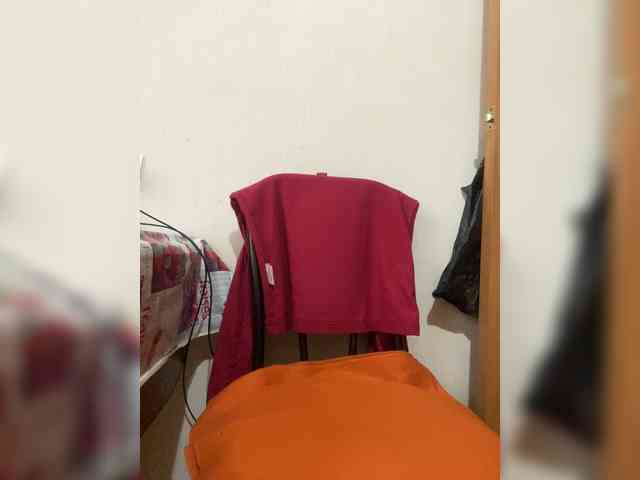 MayLily webcam