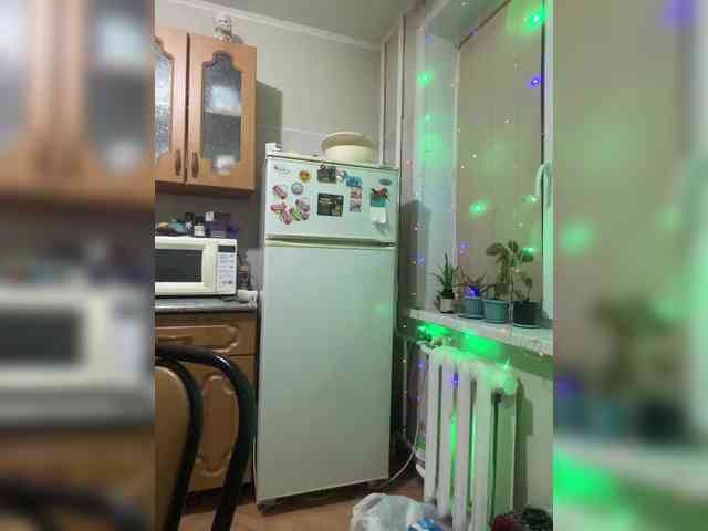 MayLily webcam