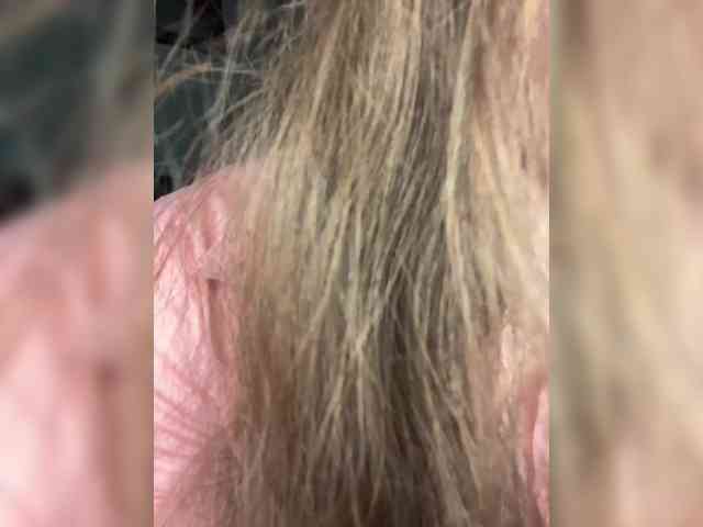 MayLily webcam