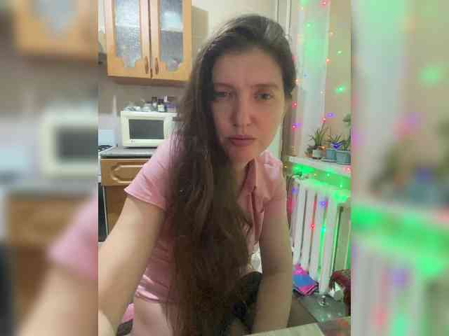 MayLily webcam