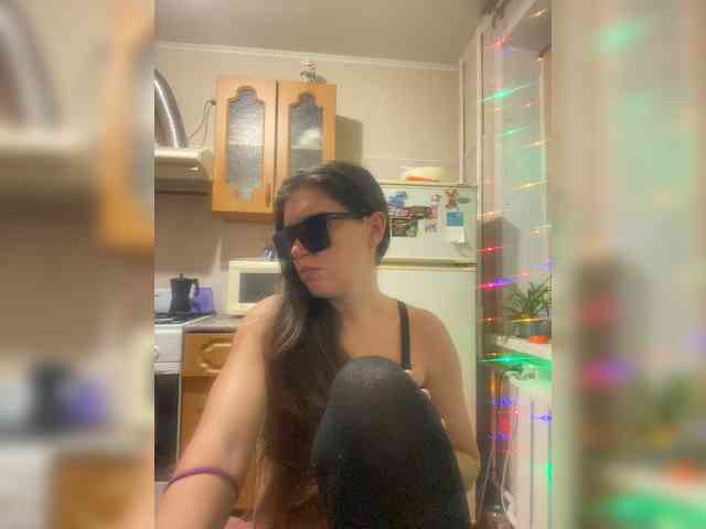 MayLily webcam