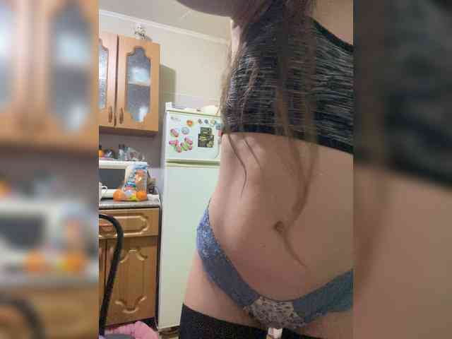 MayLily webcam