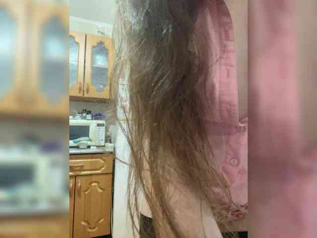MayLily webcam