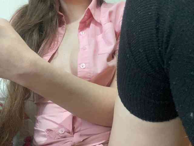 MayLily webcam