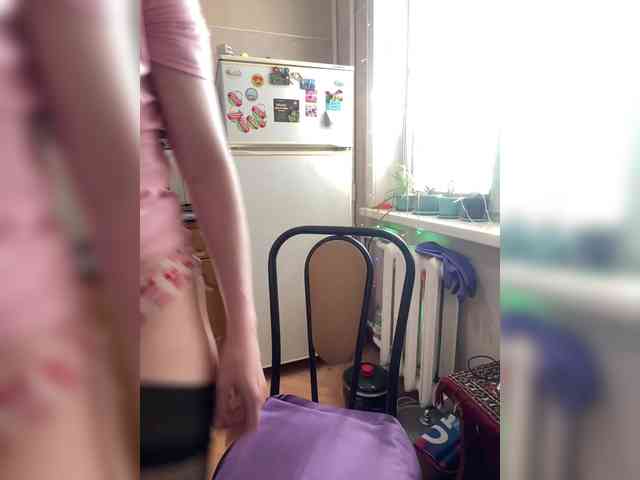 MayLily webcam