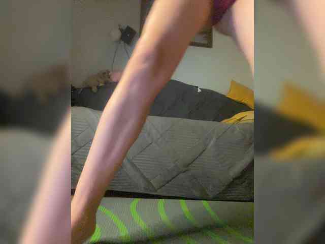 MayLily webcam