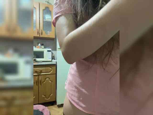 MayLily webcam