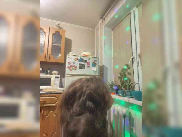 MayLily webcam