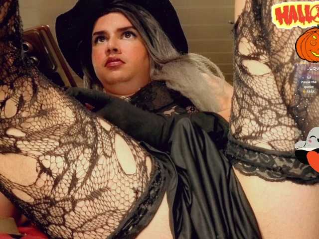 CamilaCarring