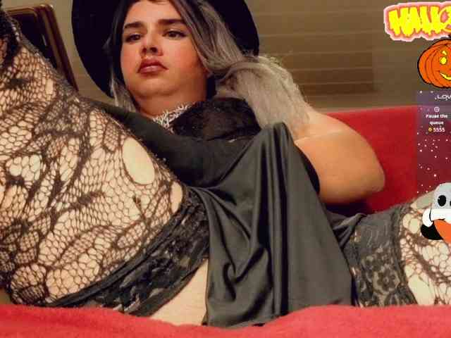 CamilaCarring