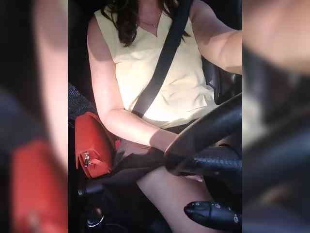your-lioness webcam