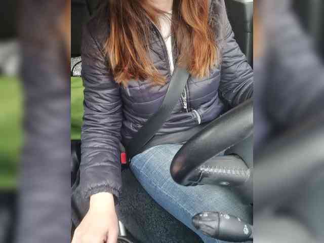 your-lioness Live Webcam on BongaCams