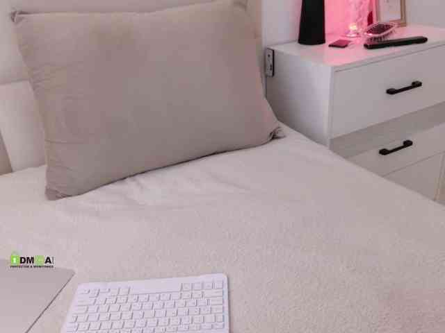 Katerinee webcam