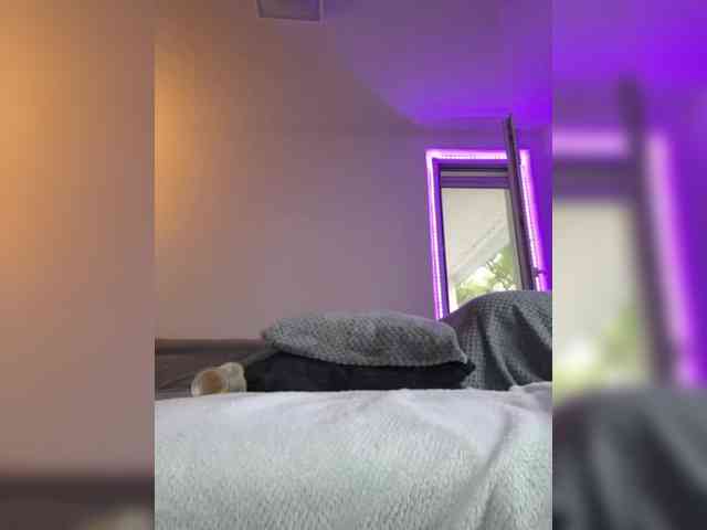 Violasweety webcam
