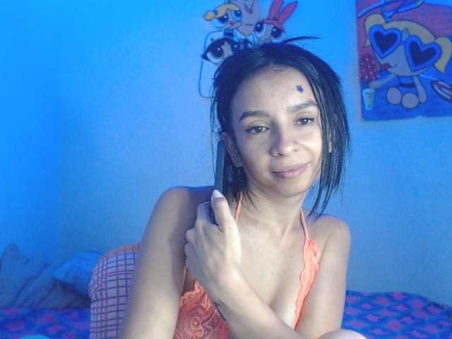 charlotehere webcam