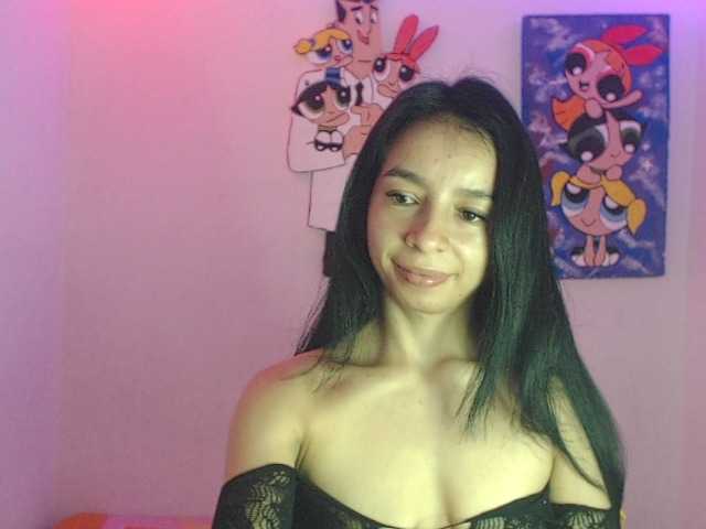 charlotehere live cam preview