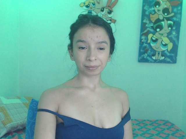 charlotehere webcam