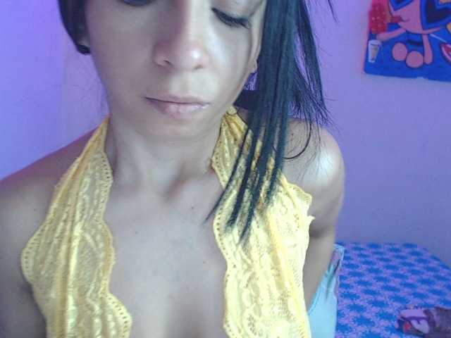 JHOANITAHOT live cam on BongaCams