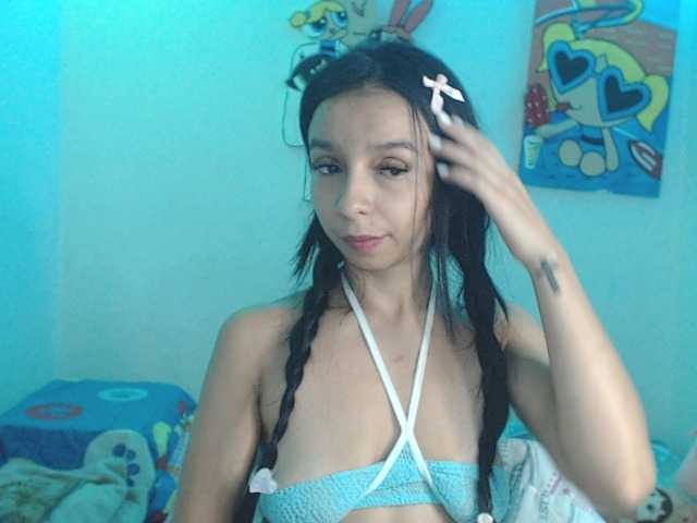 JHOANITAHOT live webcam show