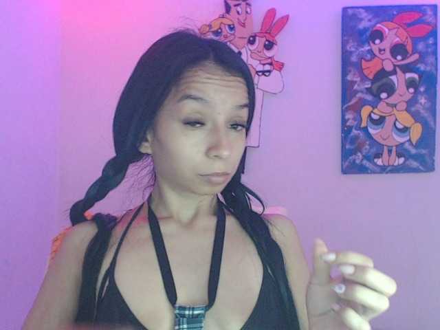 charlotehere live cam preview