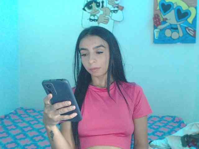 charlotehere webcam