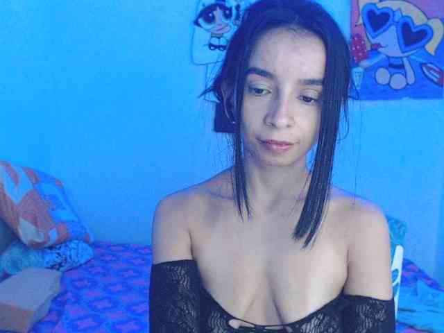 charlotehere webcam
