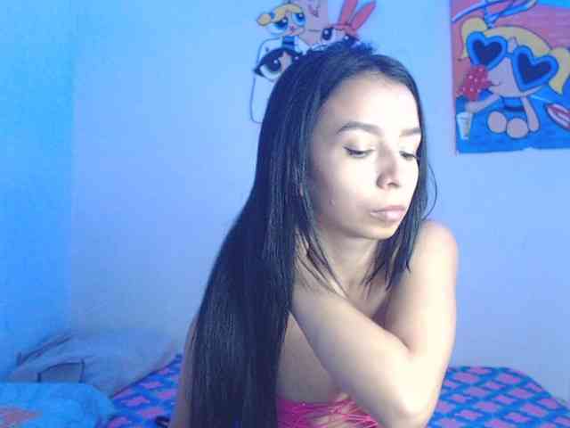 charlotehere webcam
