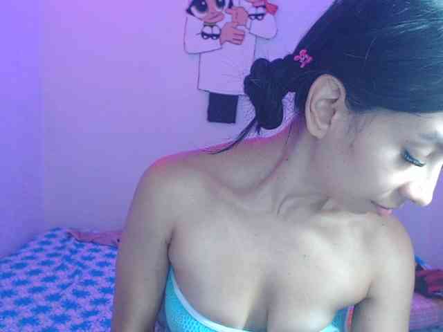 charlotehere webcam