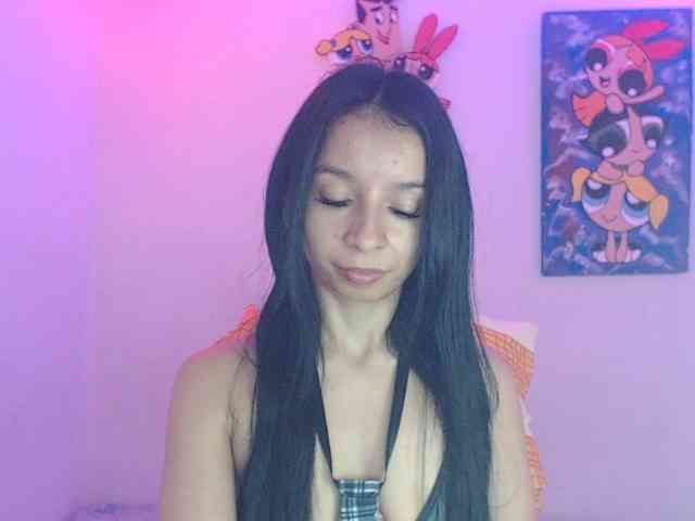 charlotehere webcam