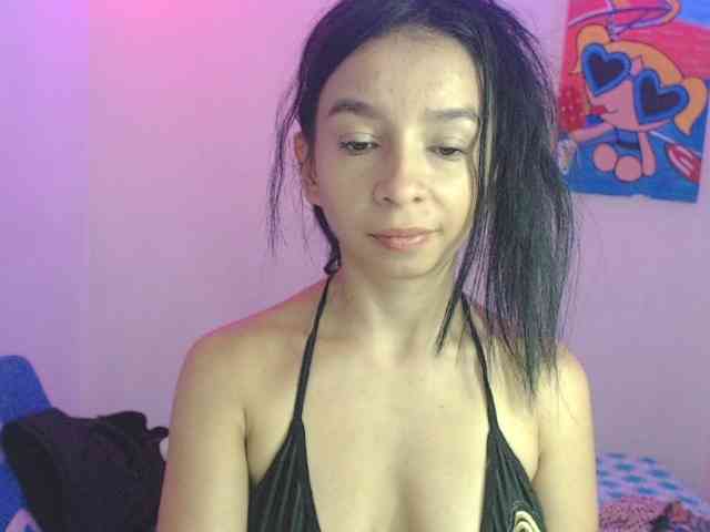 charlotehere webcam