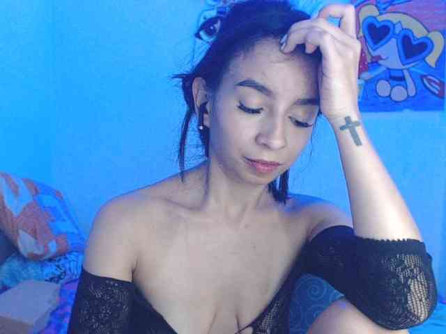 charlotehere webcam