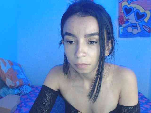 charlotehere webcam