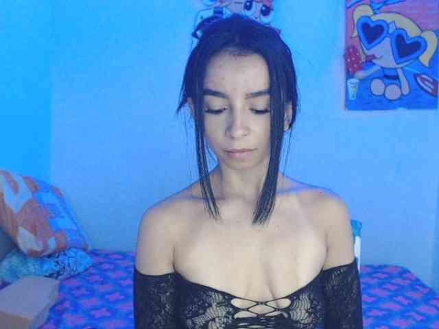 charlotehere webcam