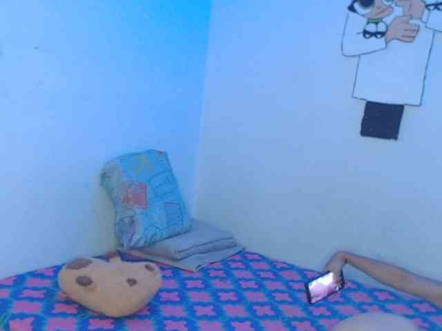 charlotehere webcam