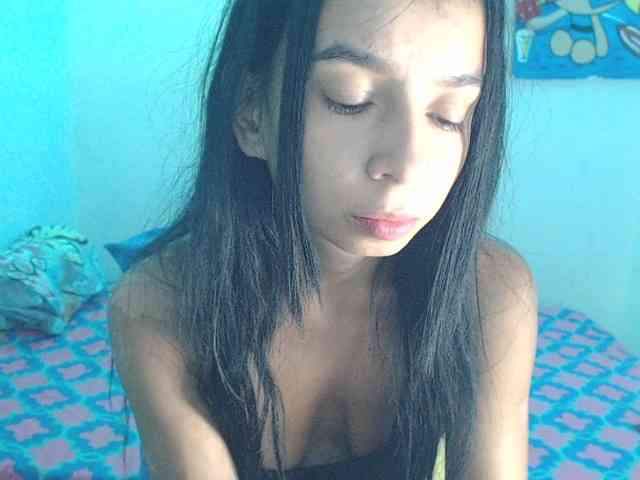 charlotehere webcam