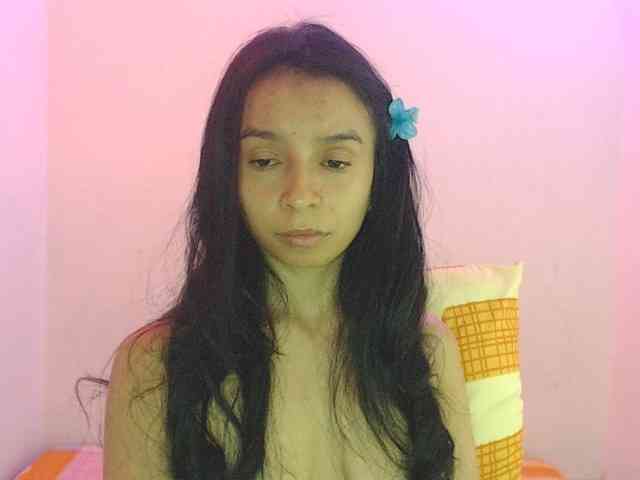 charlotehere webcam